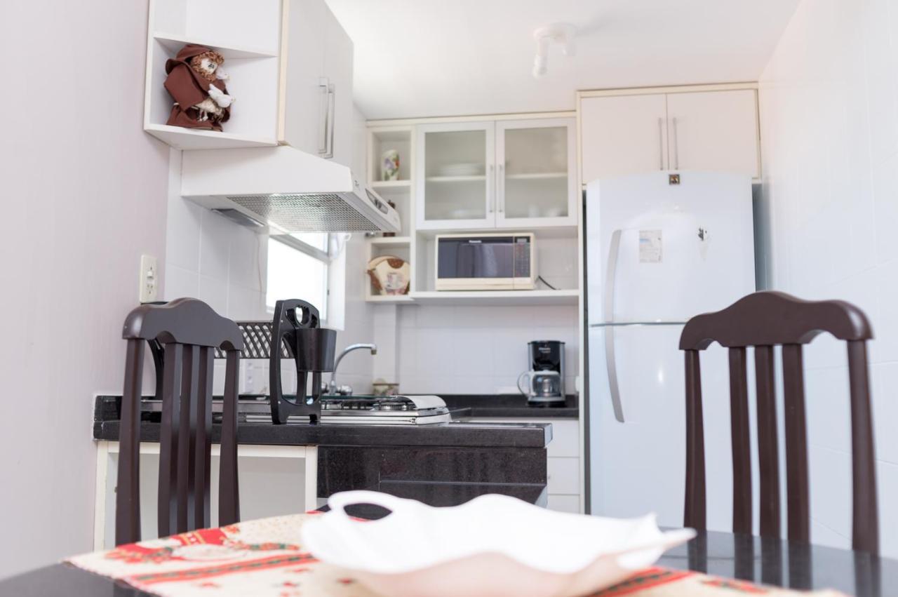 Residencial Larissa Elena Apartment Florianopolis Exterior photo